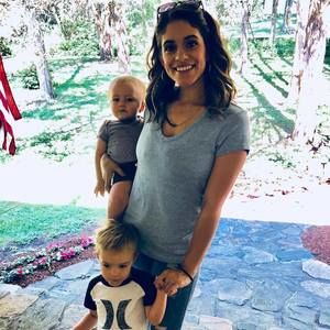 Meet your Posher, Caralyn